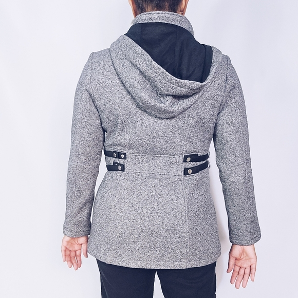 Gray Hooded Coat - Picture 4 of 10